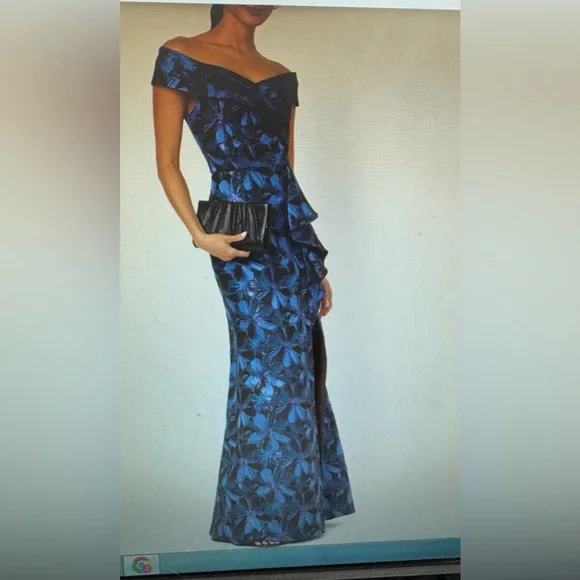 Elegant Blue Floral Off-Shoulder Dress - Picture 5 of 16